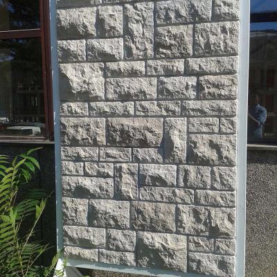 Cleft Face Stone With Broken Edges
